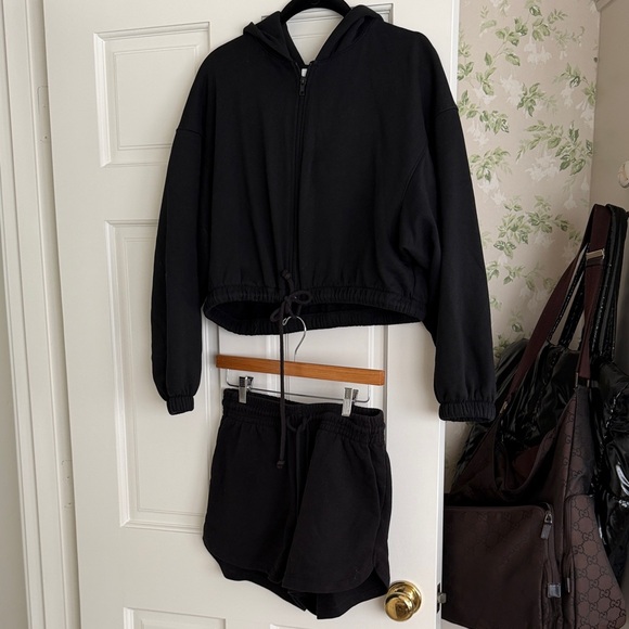H&M Charcoal Zip-Up Hoodie 4 pieces - Picture 3 of 11